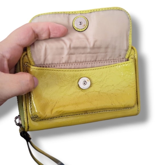 Coach Wallet/ Wristlet in Yellow 💛 - Picture 2 of 14